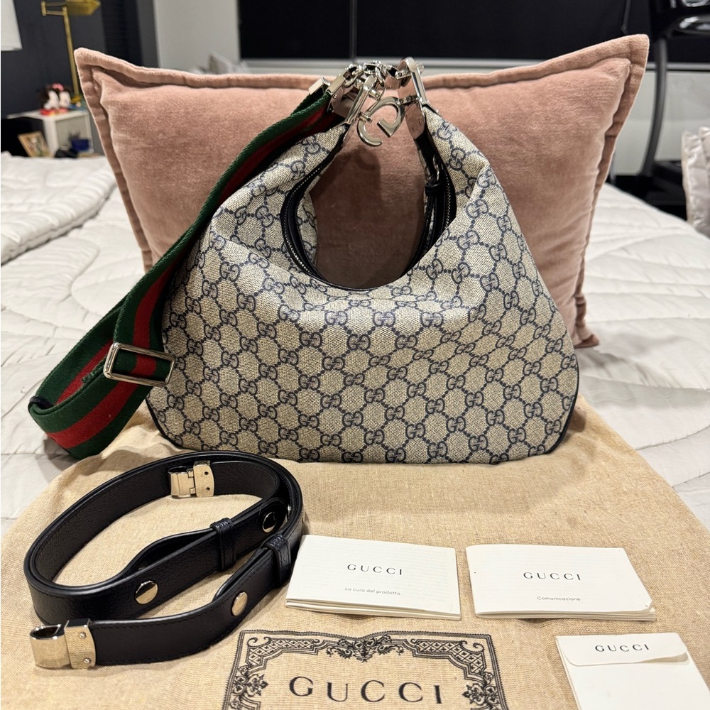 Gucci GG Attaché Bag Large in Navy/black leather